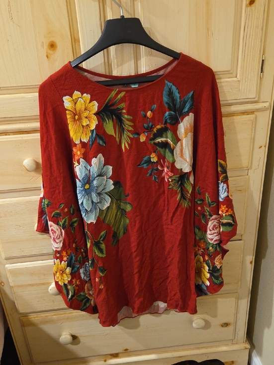 FARM Rio Tops - Farm Rio Women's Floral Red Long-Sleeve Tunic Top